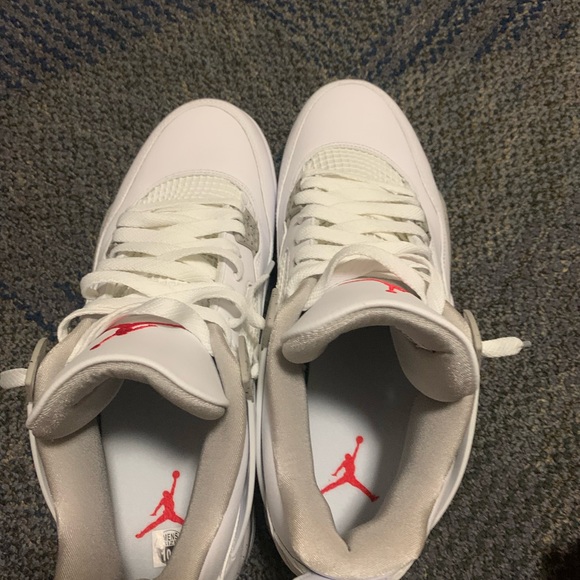 Jordan 4 Oreo - Picture 5 of 6